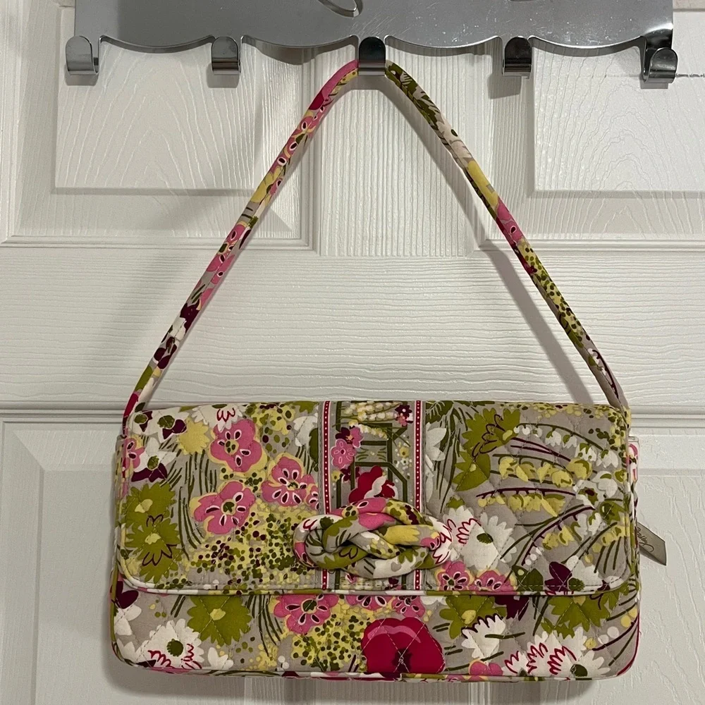 Vera Bradley gently used